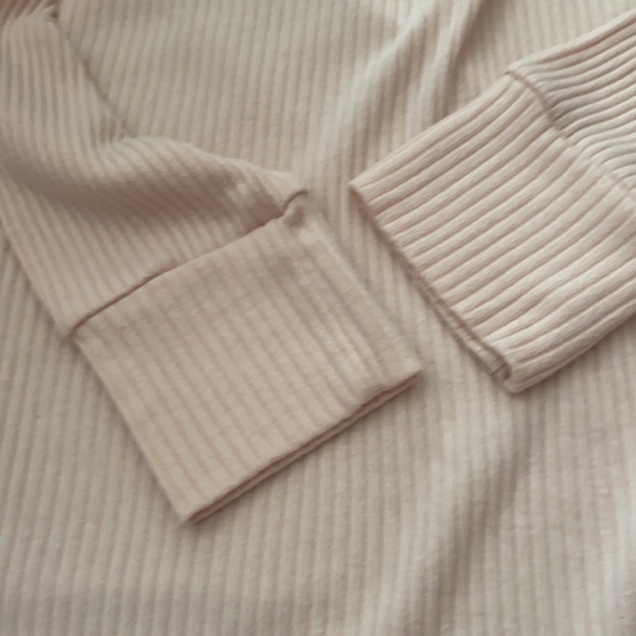 Long Sleeved Shirt - Picture 2 of 3